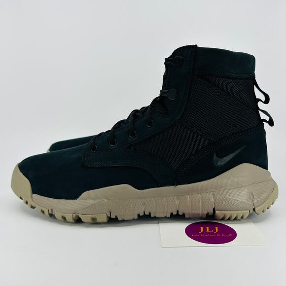 Nike Men\'s SFB 6\